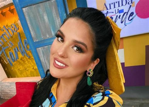 Zelma Cherem realiza sensual baile caracterizada como Selena | En El Radar