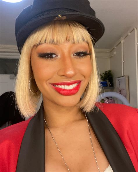 OLIVIA BROOKES (@xoliviabrookesx) • Instagram photos and videos