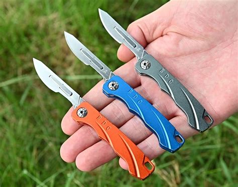 EDC SURVIVE: Мини складной скальпель со сменными лезвиями