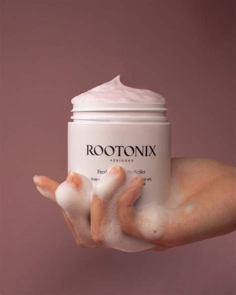 Солевой скраб для кожи головы, 200 г ROOTONIX 190446 купить за 2999.0 ...