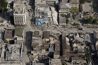 Haiti Earthquake | The downtown core shows the damage after … | Flickr