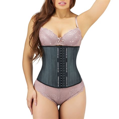 Curves By Zee Luxx (Amazon) - ISA AYDIN Commercial Product Photography