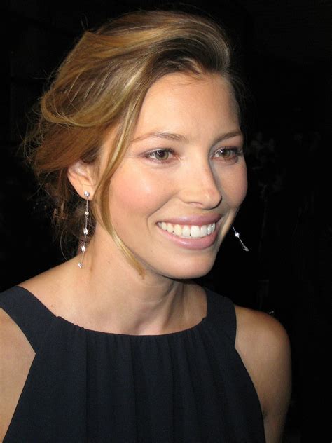File:Jessica Biel Palm Film Festival.jpg - Wikimedia Commons