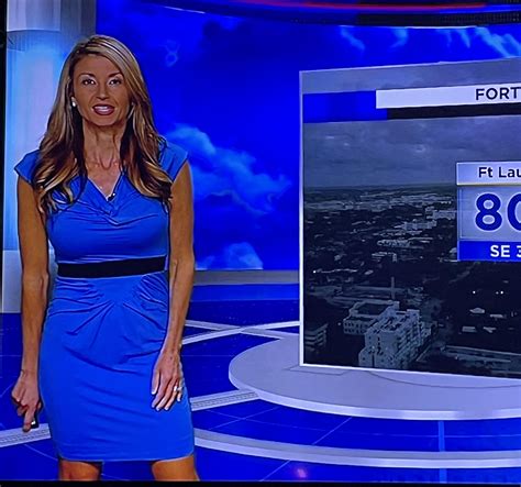 Julie Durda - WPLG - Miami : r/hot_reporters