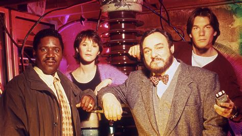 Watch Sliders Season 3 Streaming Online | Peacock