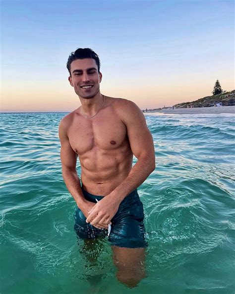 Aussie Men Exhibit on Tumblr