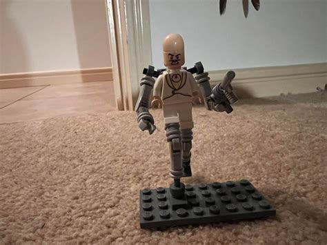 Made a Lego creation inspired by those Exoskeletons worn by the humans