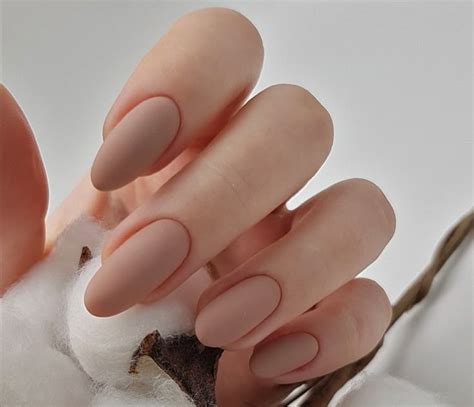 Pin by Dr. Mrak on маник | Gel nails, Stylish nails, Nude nails