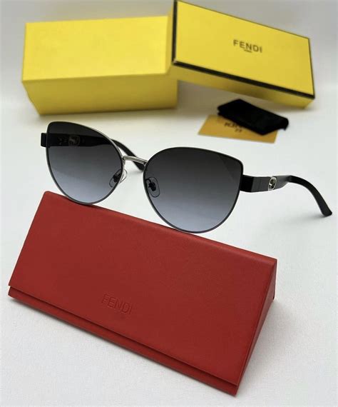 Очки солнцезащитные женские Fendi - купить с доставкой по выгодным ...