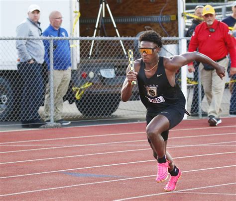 Boys Track Regional Photo Gallery – The Pennant