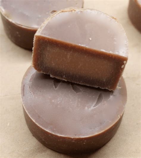 19 Goat Milk Soap Ideas To Soothe The Skin | Homeasteading