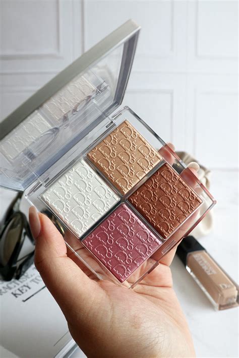 Dior Universal (001) Backstage Glow Face Palette Review, Photos ...