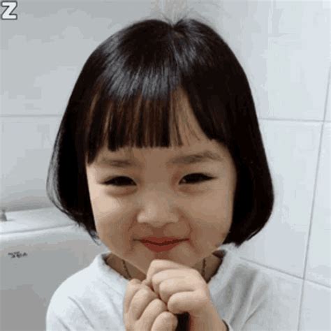 Girl Rolling GIF - Girl Rolling Eyes - Discover & Share GIFs