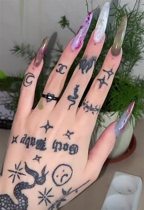 ⭐Minimal Tatto😎 | Ideas de tatuaje pequeño, Tatuajes discretos ...