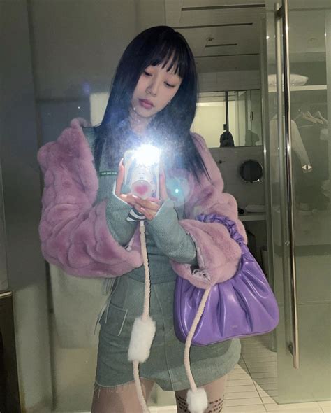 upload blog - via 0qcm_ on instagram