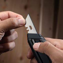 ToughBuilt Reload Utility Knife 2 Magazines | Toolstation