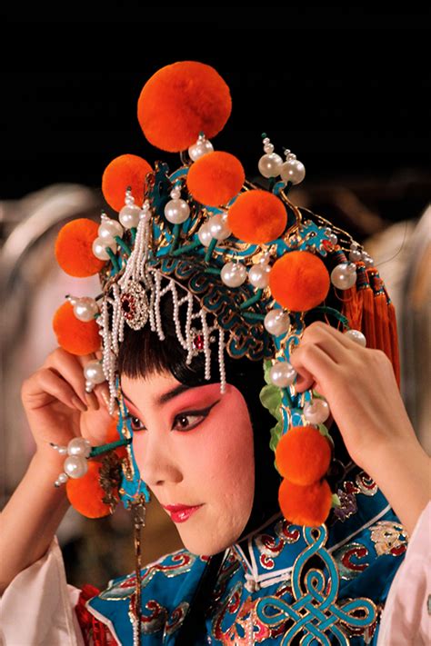China National Peking Opera Co. '13 | Behance