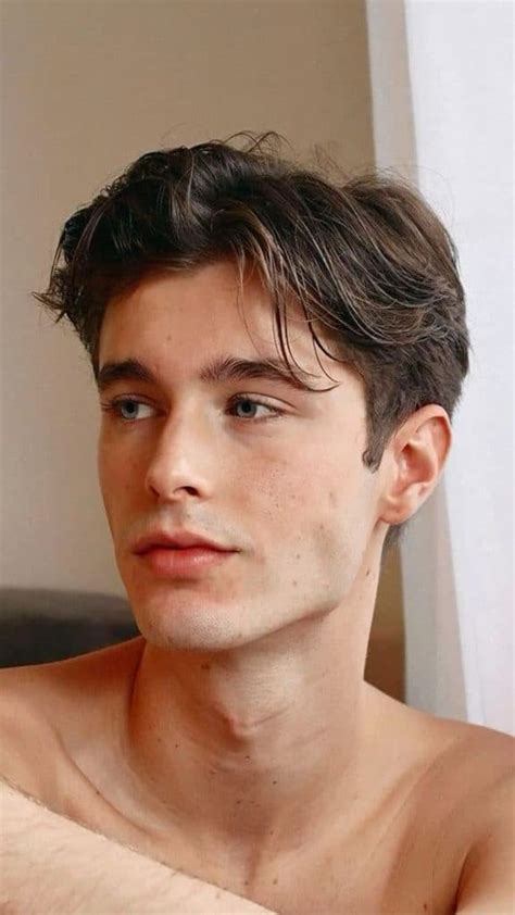 how to grow out your hair as a guy