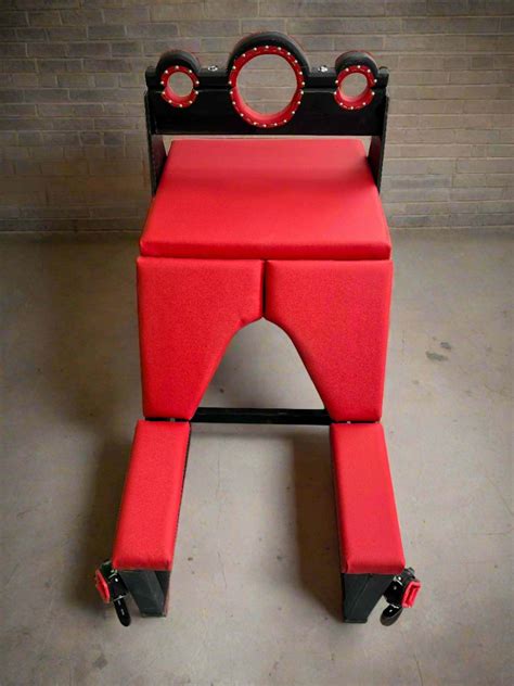 Luxury BDSM Spanking Bench – Solid Wood Restraint Furniture with Detac