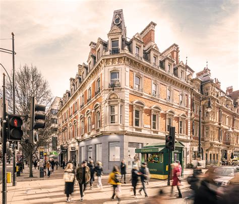 413 Oxford Street, W1 – Bruce Gillingham Pollard