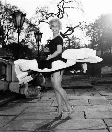 20 Hottest Eva Gabor Photos that Spotlight Her Striking Beauty and