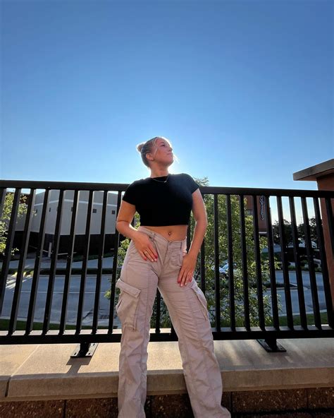 Mia Huffman (@mia.huffman) • Instagram photos and videos