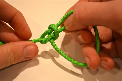 Paracord Monkey's Fist : 9 Steps - Instructables