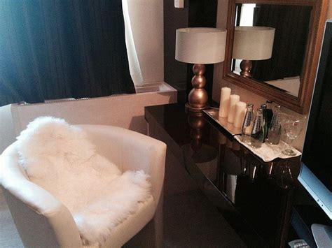 HOTEL CONSUL - Updated 2025 Prices, Reviews, and Photos