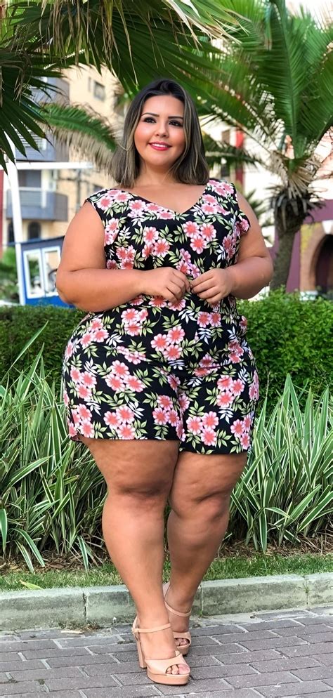 Pin by JOHN KUEST on Women's fashion | Curvy girl fashion, Curvy women