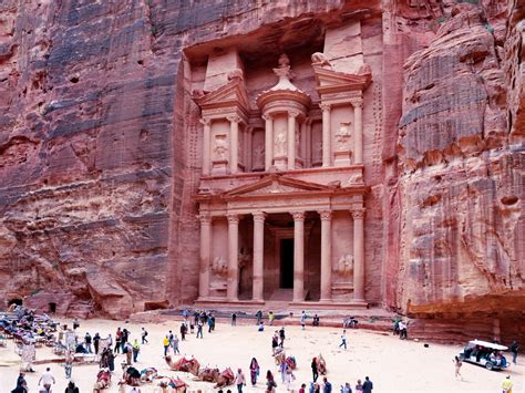 OnSite: Petra - Biblical Archaeology Society