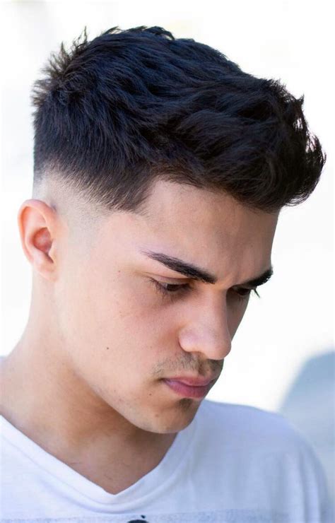 Brush Up With Taper Fade / 50 Elegant Taper Fade Haircuts: For Clean-Cut Gents : Brush up with ...