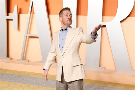 Macaulay Culkin Praises John Candy for Recognizing Father as ‘A Monster