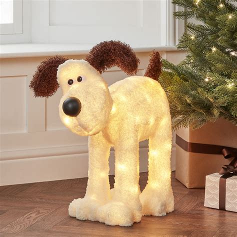 What's New In Indoor And Outdoor Decorative Lighting – Lights4fun.co.uk