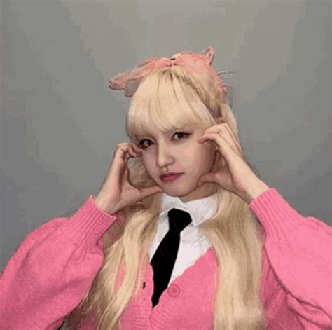 Liz Lizive GIF - Liz Lizive Ive - Discover & Share GIFs
