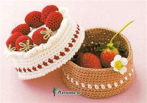 Вязание крючком корзинки с клубничками
