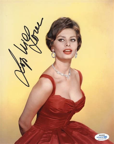 Sophia Loren Sexy Signed Autograph 8x10 Photo ACOA | Outlaw Hobbies
