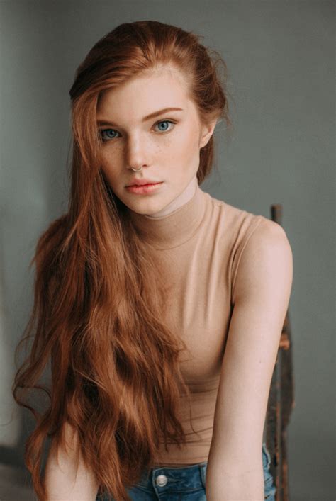 Daría Milky : r/SFWRedheads