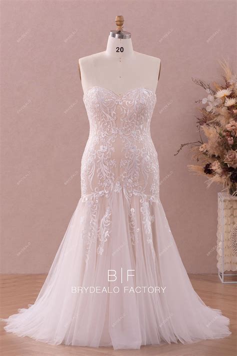 Plus Size Sweetheart Lace Tulle Mermaid Destination Wedding Dress