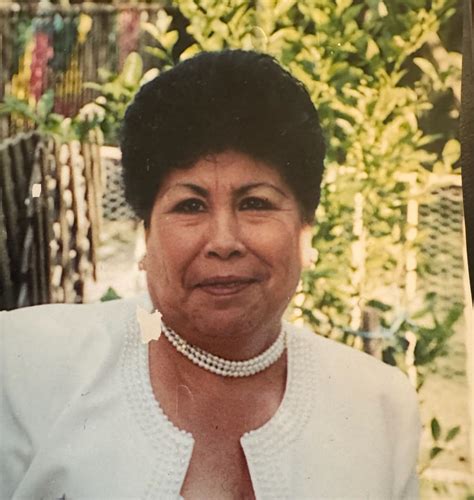 Maria Teresa Vega 3