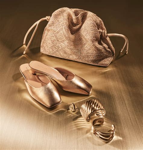 Ann Taylor Credit Card: Security Features and Chip Technology 31