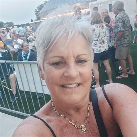 REOPENING SOON with a fresh new look... - Piggys Deli and Pub | Facebook