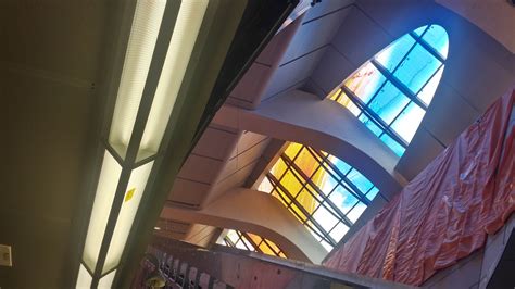 Electric trains will modernize metro de toronto 7