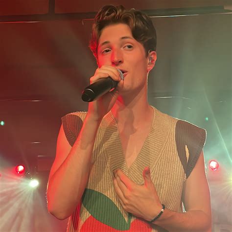 Henry Moodie Concert Photos | Concert Archives