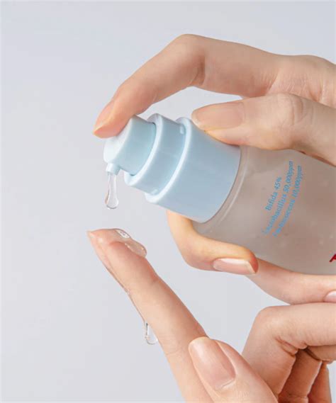 TOCOBO Bifida Biome Essence - GlowStation