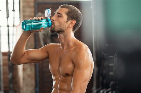 Thirsty? Why hydration is important for muscle building - NinjaFitness