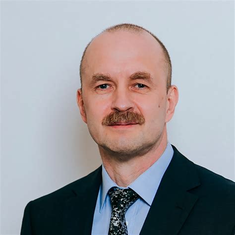 Лев Соколов бизнес тренинг — директор программы развития — Detech group
