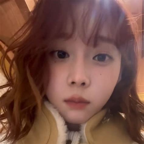 winter foto kekasih gambar profil gadis cantik