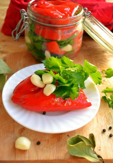 Маринованный красный перец по -армянски: world_cuisine — LiveJournal