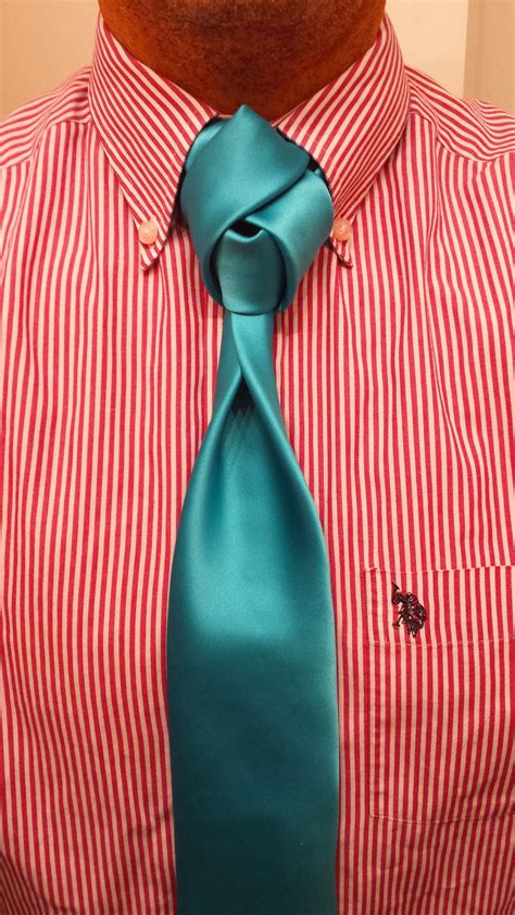 THE TEALIGHT KNOT (BY BORIS MOCKA AKA THE JUGGER KNOT) | Mens outfits ...