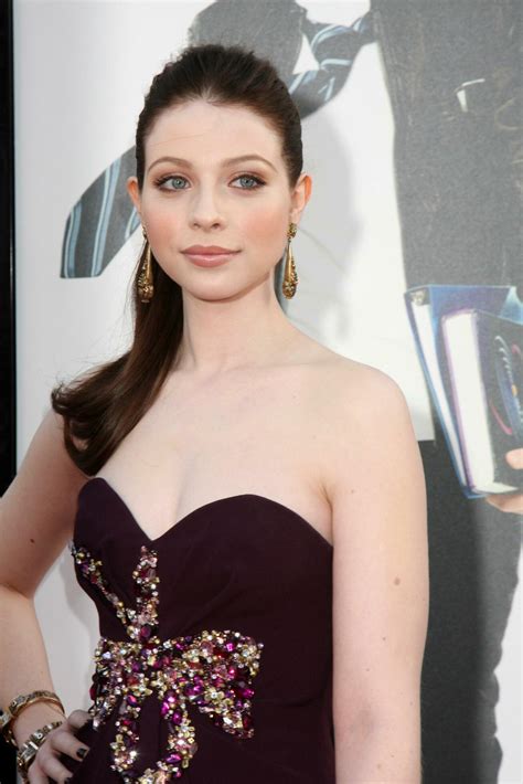 Michelle Trachtenberg arriving at the 17 Again Premiere at Graumans